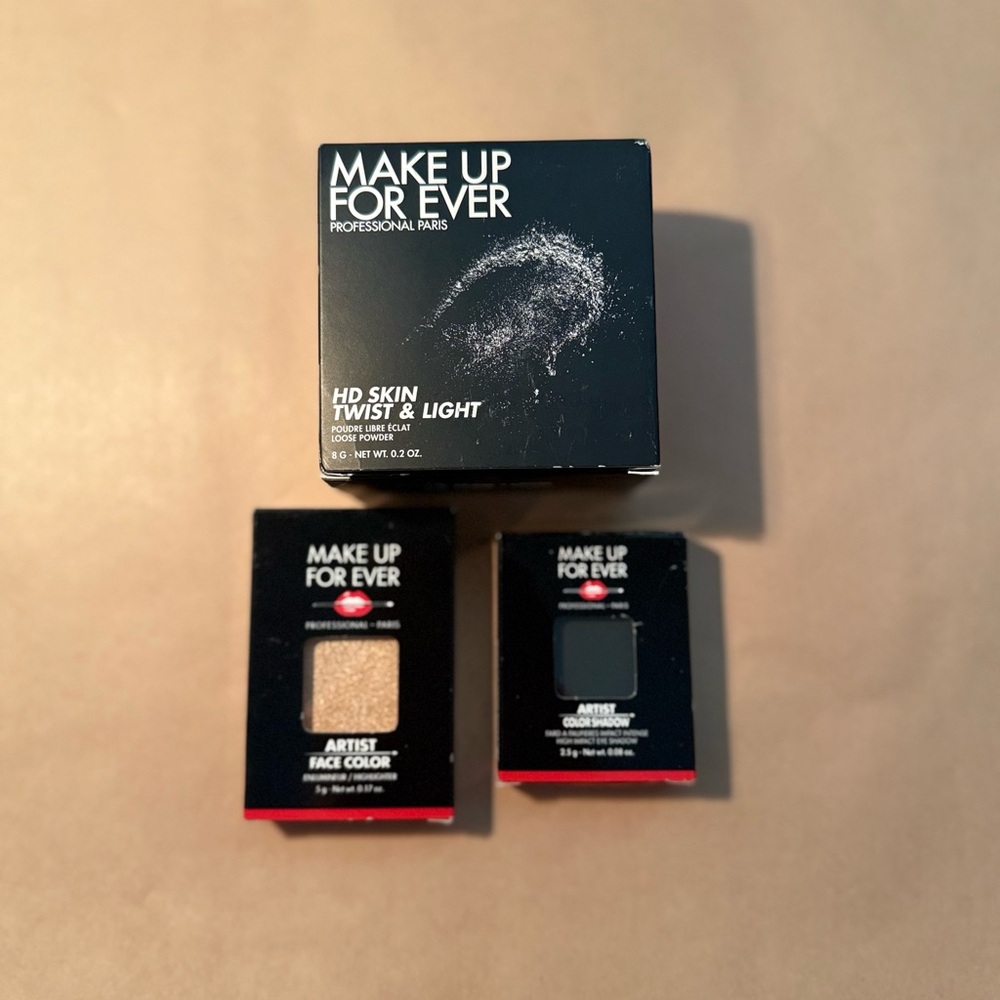 Makeup Forever Bundle Loose Powder, Highlighter, and Eye Shadow